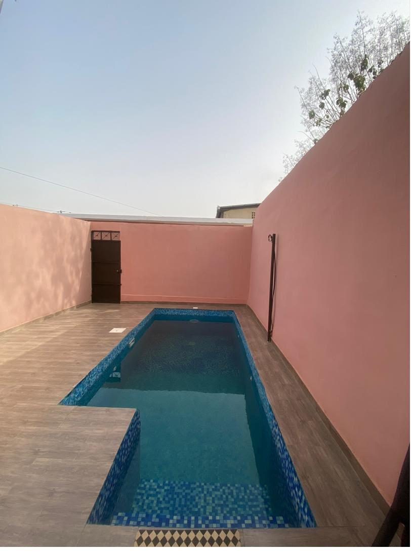 Bassin & terrasse