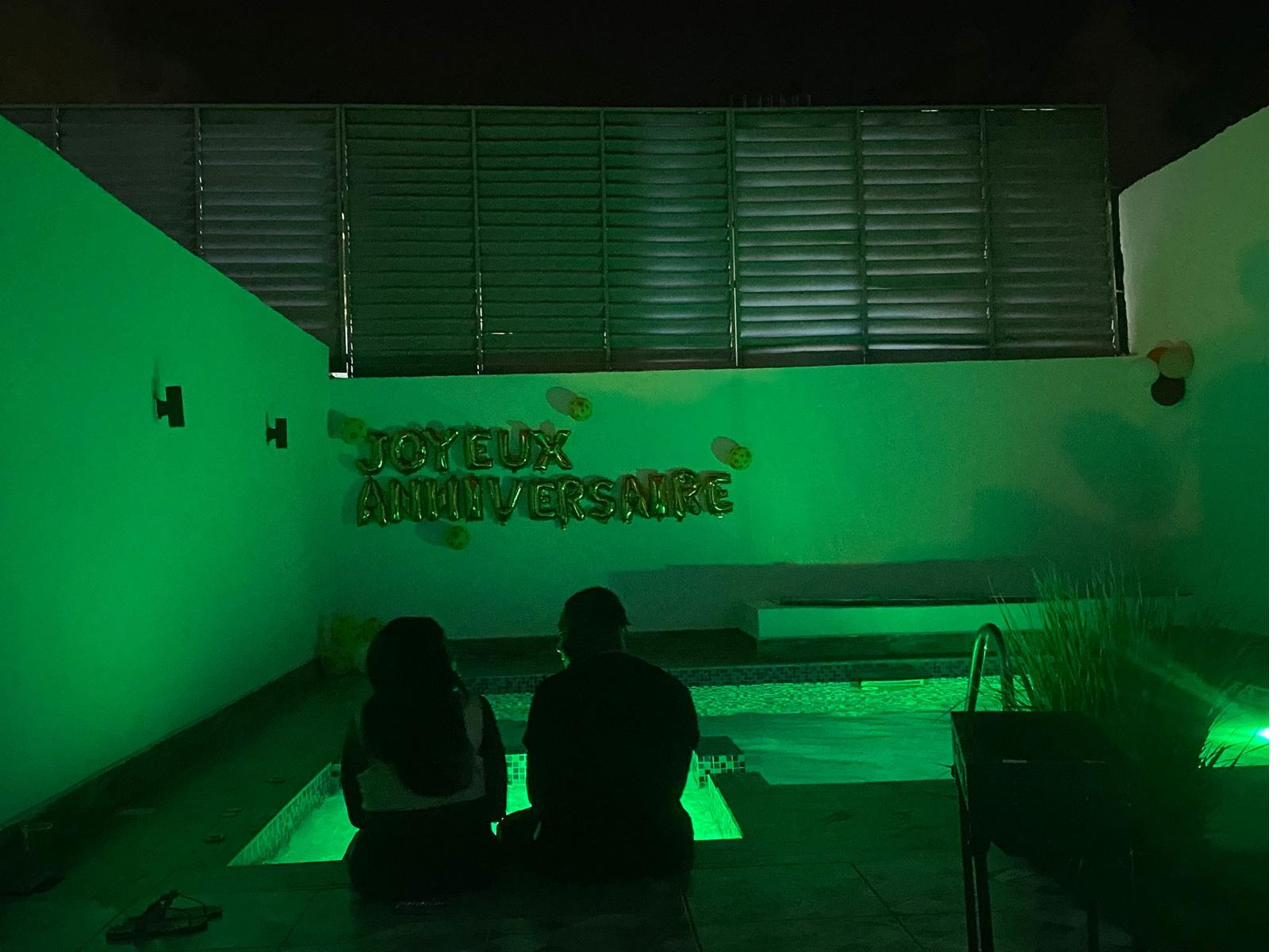 Nuit à la piscine